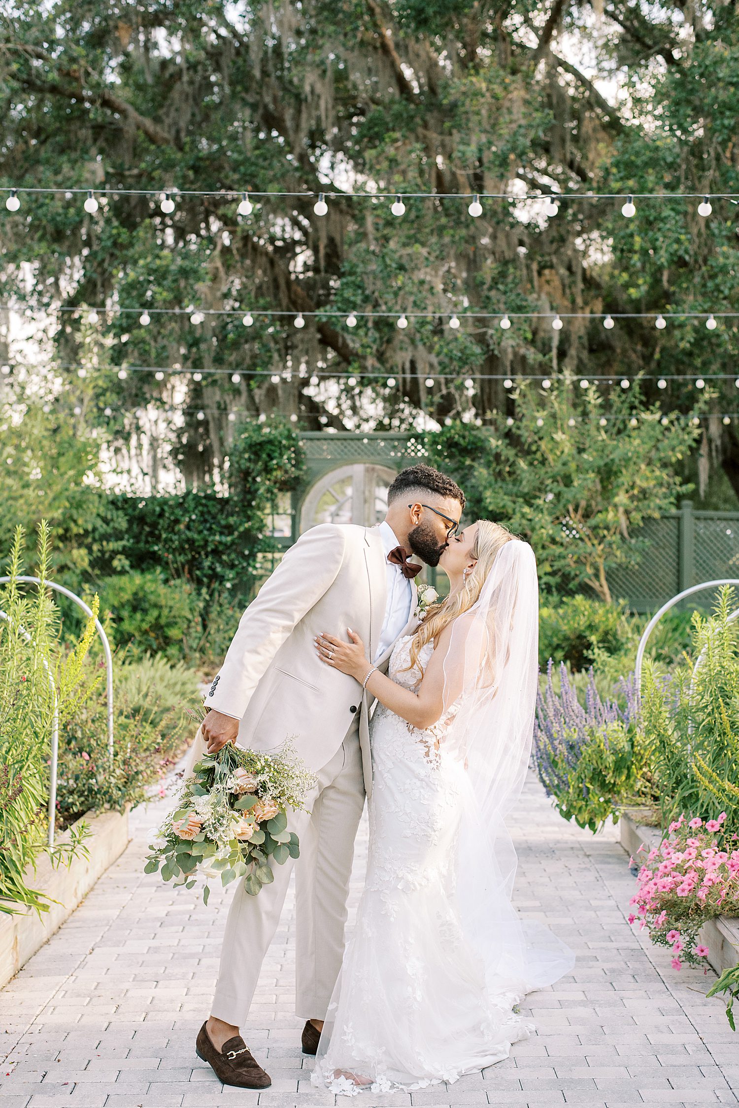 Mill Pond Estate weddings: a guide for couples from Tampa FL wedding photographer Ruth Terrero Photography